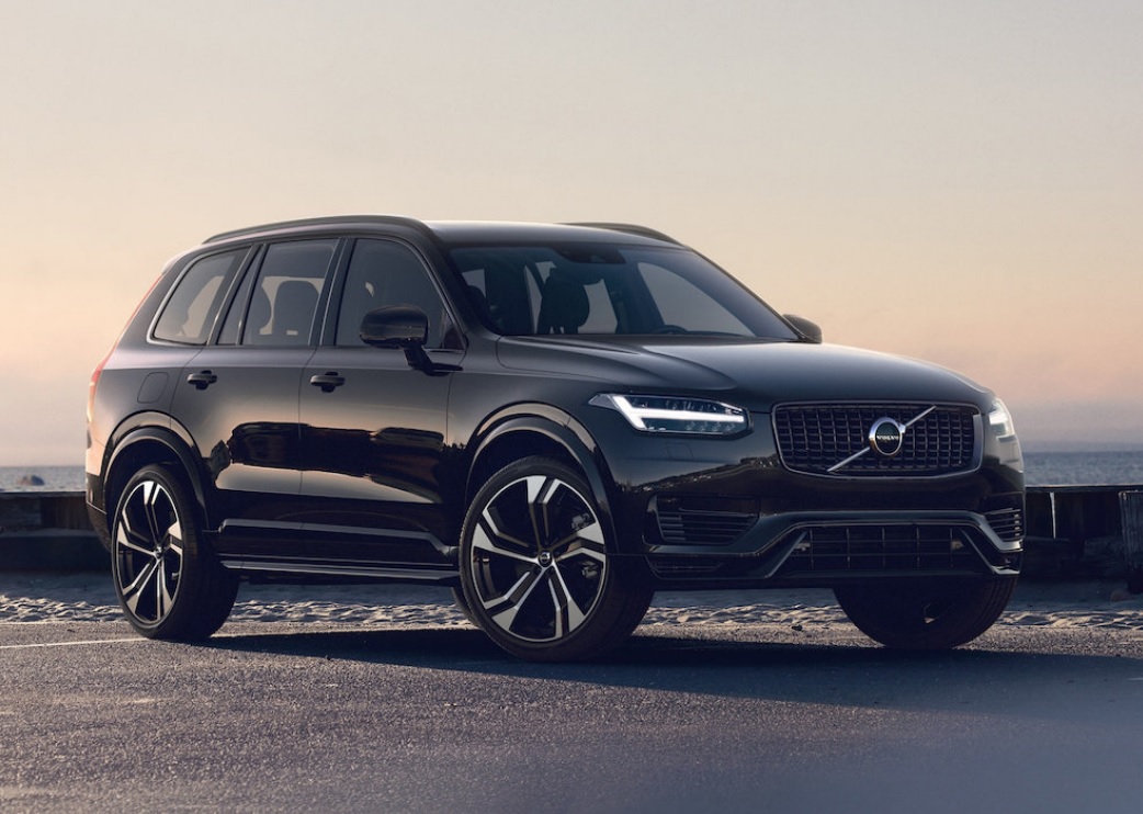 XC90_T8_Ultimate_Dark.jpg