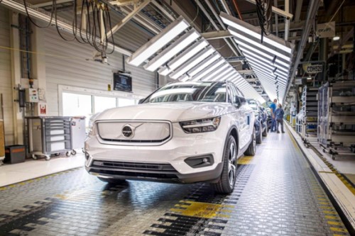 XC40_P8_productie.jpg