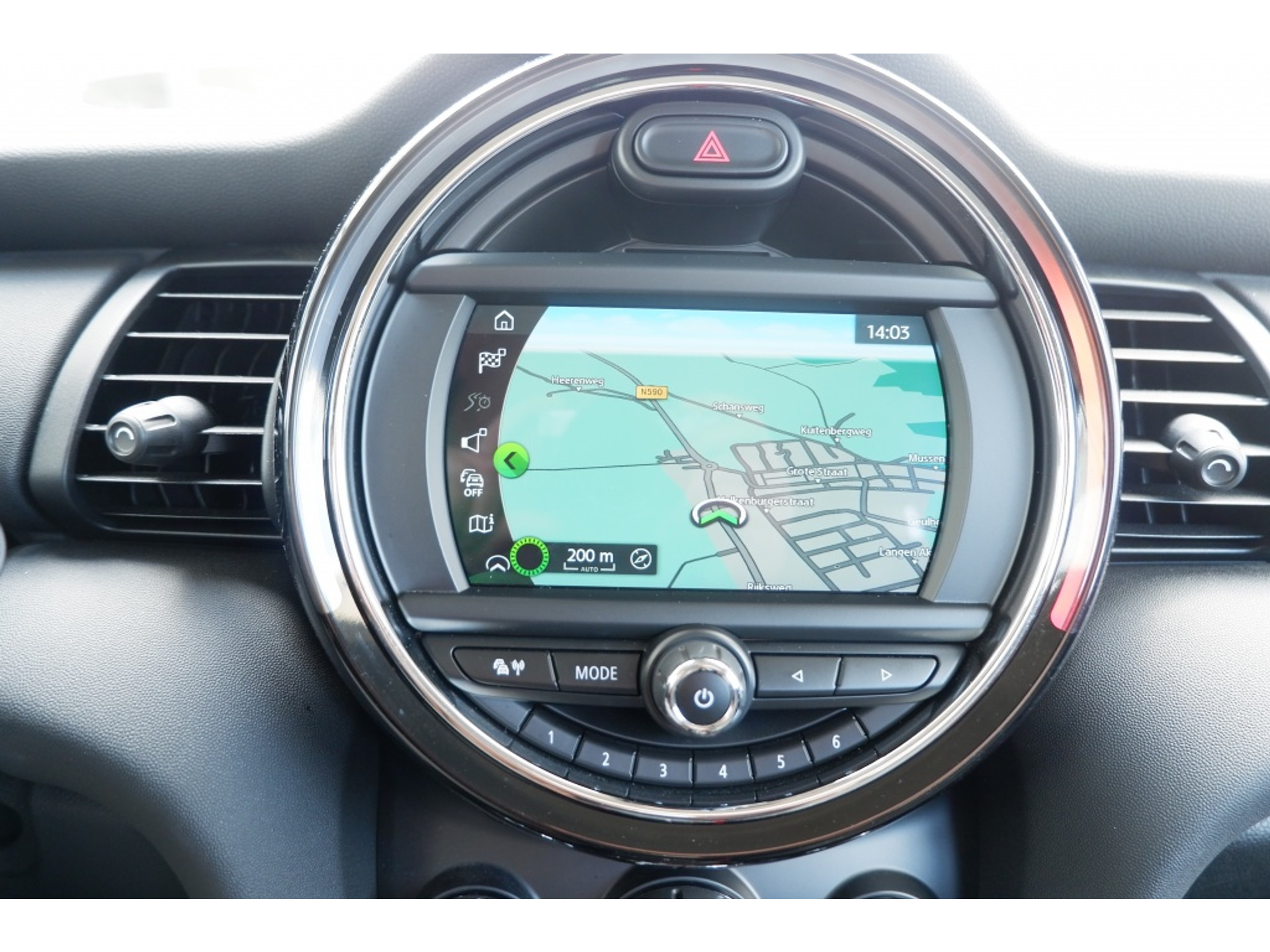https://www.autobiermans.nl/fiat/occasions/33798962/mini-mini-1.5-one-salt-full-map-navi-rijklaar-prijs-incl-12mnd-garantie!