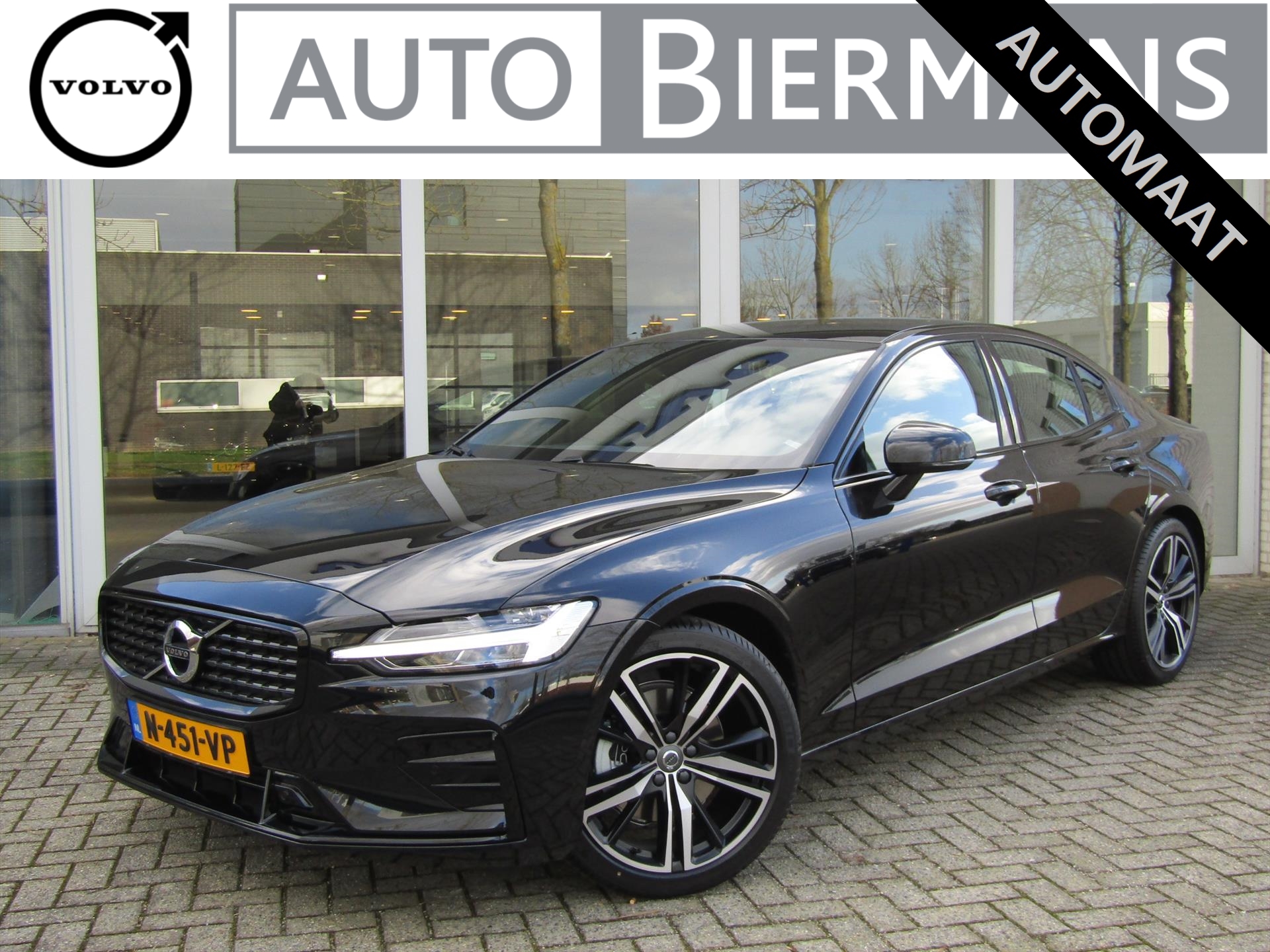 VOLVO S60 B3 Mild Hybrid R-Design | Harman Kardon | Open Grid | 19