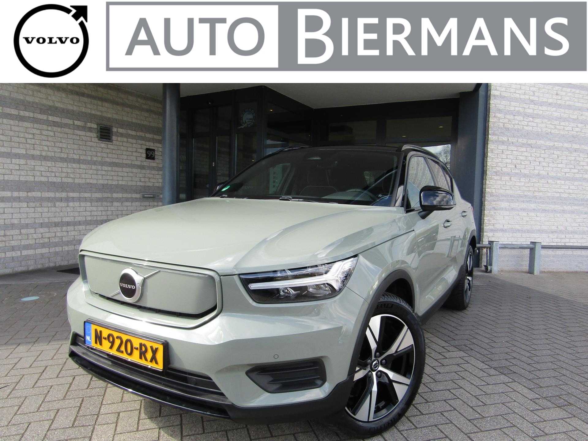 Volvo Xc40 Recharge Pure Electric 231PK Plus | All Seas.band. | Alarm | 19 Inch | 1e Eig. | Dealerond.